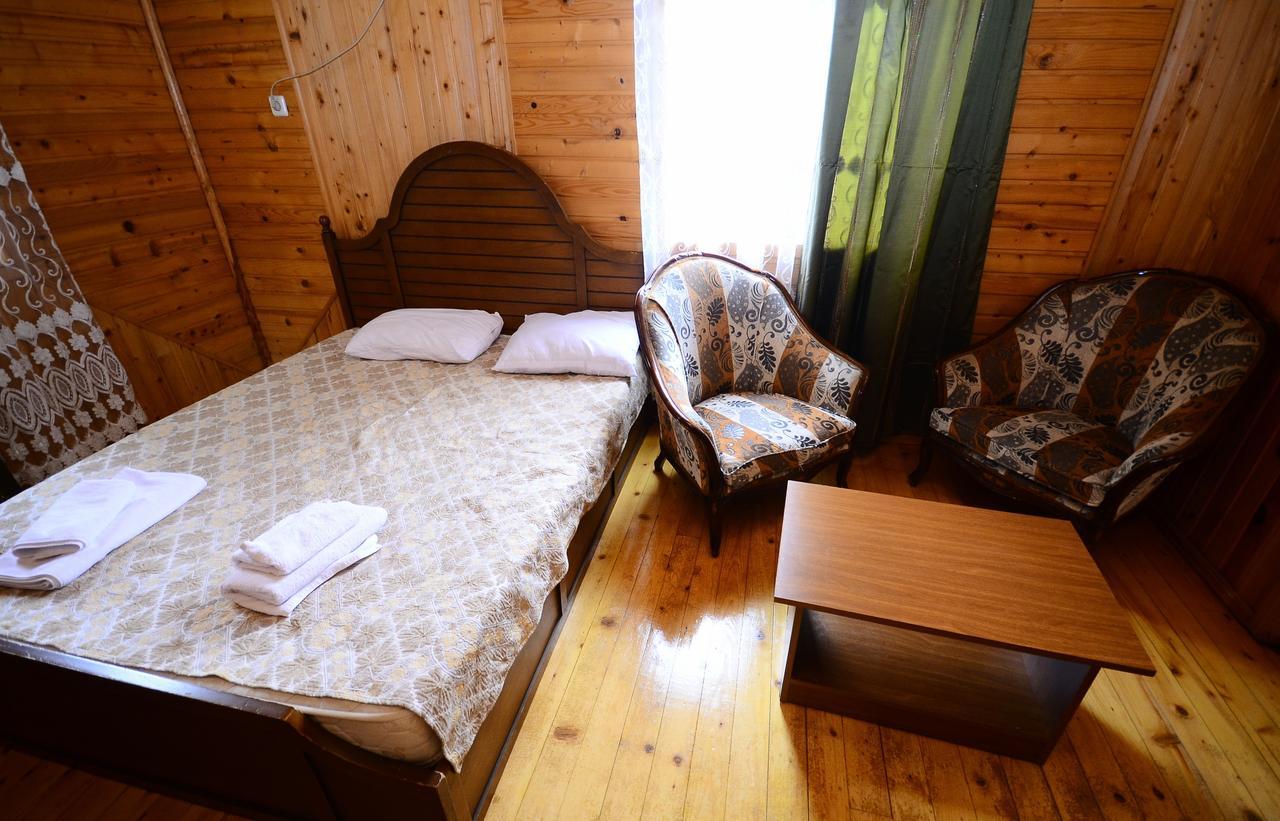 Zebo Hotel Batumi Exterior foto